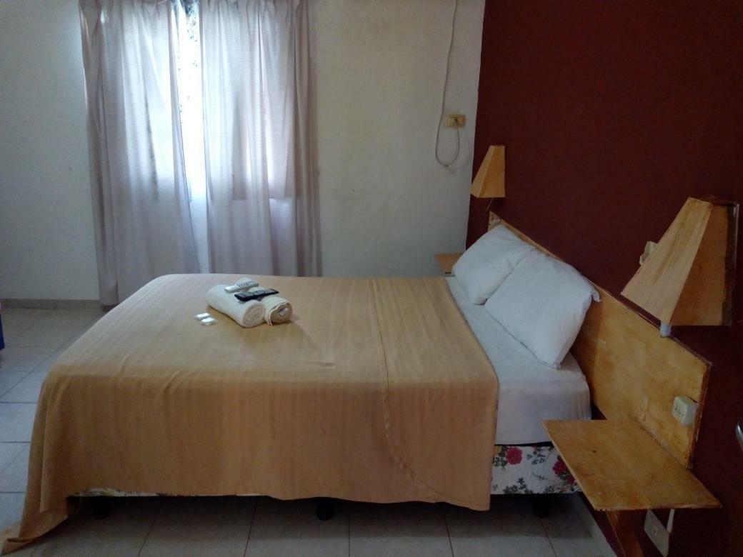 Petit Hotel Panambi Puerto Iguazú Kültér fotó